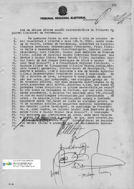 1986.10.28 - Ata 17 Extraordinaria.pdf